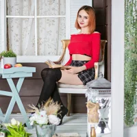 Eva_Cherry's Profile Pic