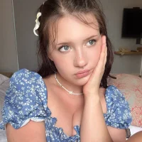 HanahW: изображение аватарки