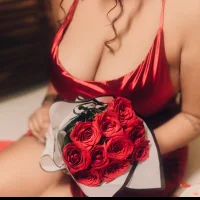 HazelBelleOfficial