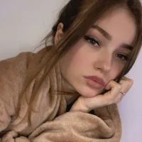 รูปโปรไฟล์ของ Lolaa_Kim