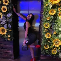 eva_rose18's Profile Pic