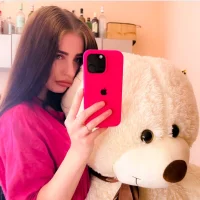 daeneryy 的個人資料圖片