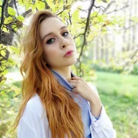 Red_Sunny_Aliss Φωτ, Προφίλ