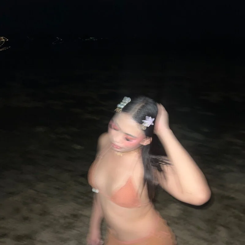 christinedelaveigne profile photo