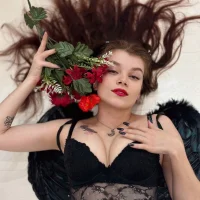 XLittleFireAngelX's Avatar Pic