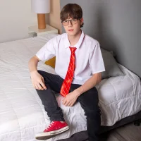 _Willen_ Φωτ, Προφίλ