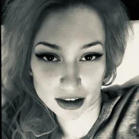 รูปโปรไฟล์ของ Ana__Rose