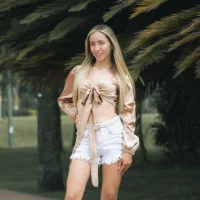 Miilu_Saenz's Avatar Pic