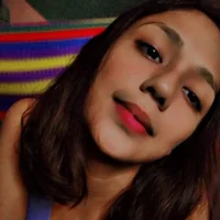 lizbb9's Profile Pic