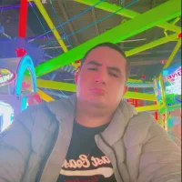 snchzen's Profile Pic