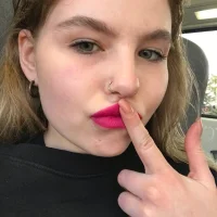 Stella-Looveのプロフィール写真