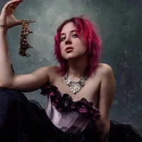 Zafina_Honey