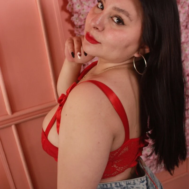 EmaJames25 Stripchat profile image