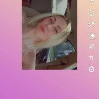 Roxxyfrostt339's Profile Pic