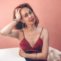 LauraShteinn's Profilna slika