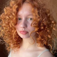 AnnaWest 아바타 사진