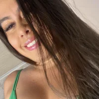 SharonCorterr Φωτ, Προφίλ