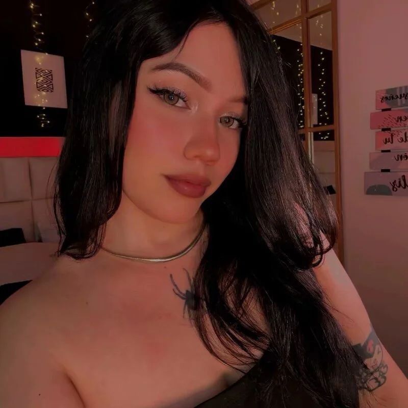 emmy_wattsoon Stripchat profile image