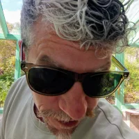 cheecheechee23's Avatar Pic