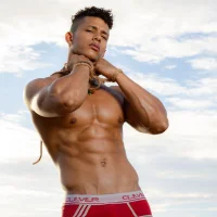 kale_tomson's Profile Pic
