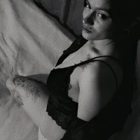 صورة الملف الشخصي لـ alice_wonderlannd