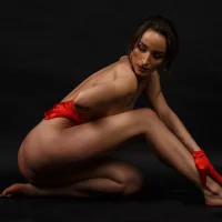 รูปโปรไฟล์ของ SellenaHeart