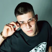 Aleck_Boy Gambar Avatar