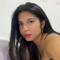 Sara_soph_'s Profile Pic