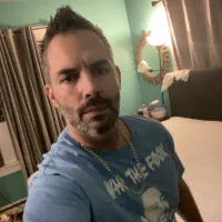 dadshoes's Profile Pic