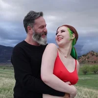 serenaanddaddy's Avatar Photo