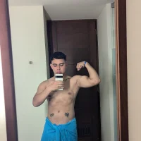 Jhon160702's Profile Pic