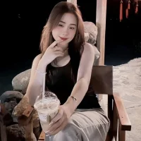 kitti-krush's Avatar Pic