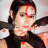 lara_madisson's Avatar Pic