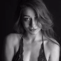 LiaDennis's Profile Pic