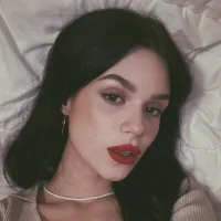 Victoria_playss's Profile Pic