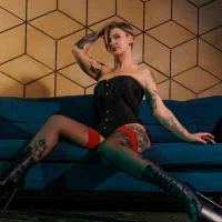 MistressNadi's Profile Pic