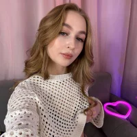 CaraDelivil's Profile Pic