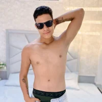 Acadiano_ Poză de profil