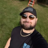 daddydee2424's Offline Chat Room