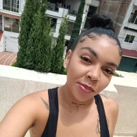 Zoe_Wills's Profile Pic