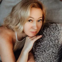 Ảnh Đại Diện Mia_Wintermood