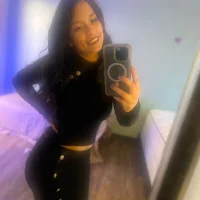 latinaGold's Profile Pic