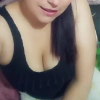 caliente35Q's Profile Pic