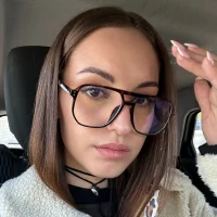 Jinglebailysee's Profile Pic