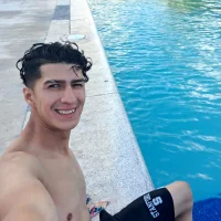 yonefes's Profile Pic