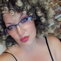 Azaleea_70 Poză avatar