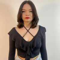 Gambar Profil KristineGeoffrion