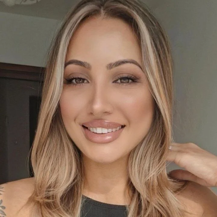 LorenaFire live cam profile