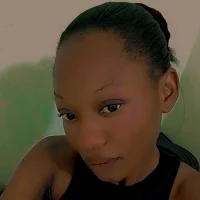 bee_queen9