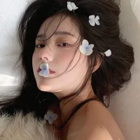Ảnh Đại Diện ___belily___